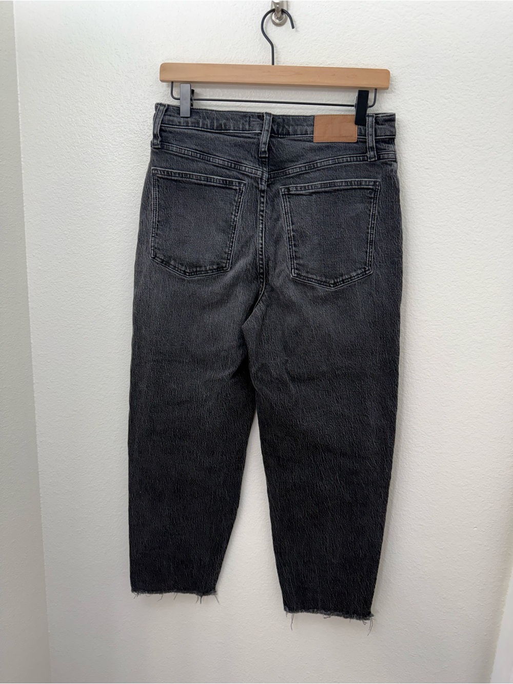 Madewell Black Raw Hem Balloon Jeans Size 28 - Picture 2 of 8